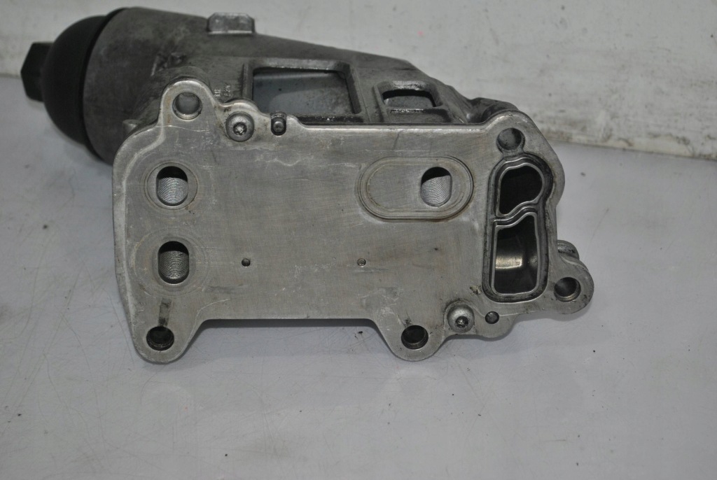 фото №5, Корпус фильтра масла bmw e90 2.0 n47 7797392