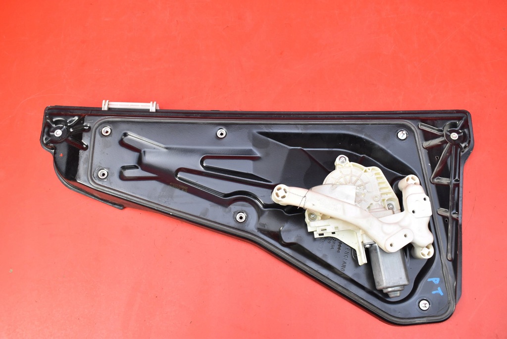 фото №5, Підйомник скло правий задня land rover discovery 3 iii 04-09