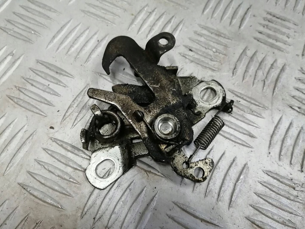 фото №1, Citroen c4 cactus замок капот