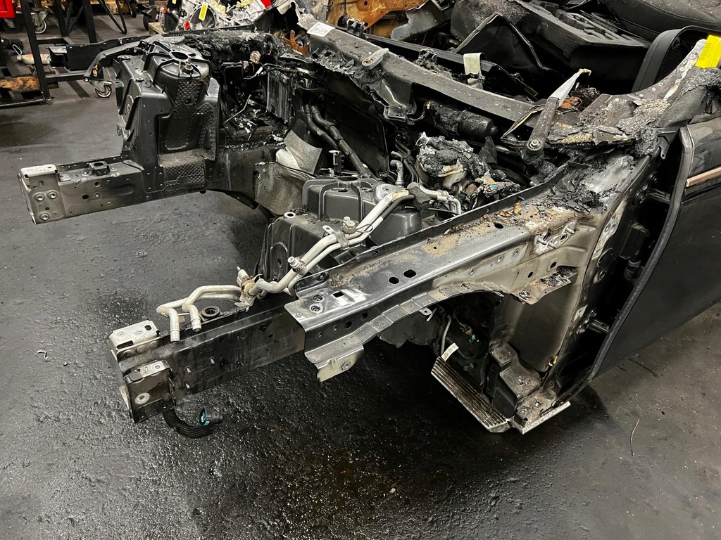 фото №4, Лівий перед чверть лонжерон підкрилок поріг range rover velar l560