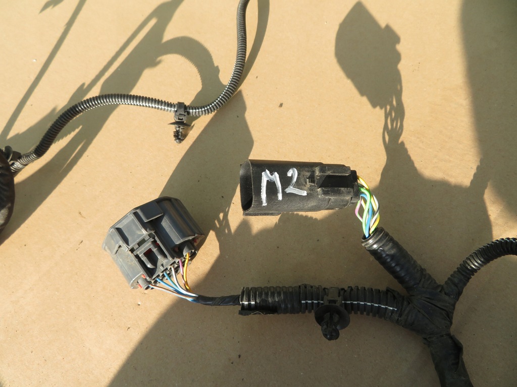 фото №10, Volvo v40 електропроводка джгут бампера 31473439