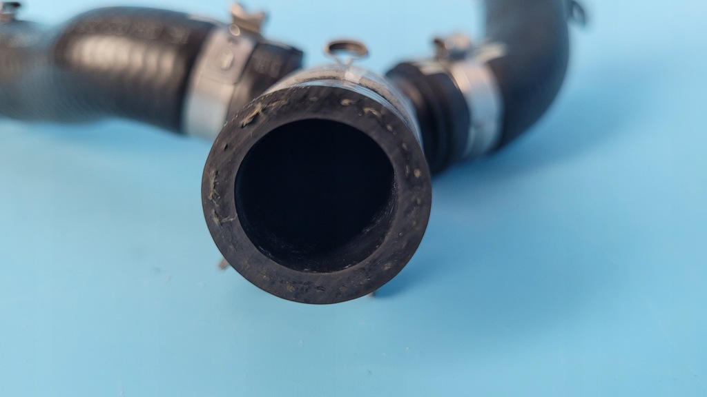 фото №8, Mercedes w206 c220 23r тройник wąż wody