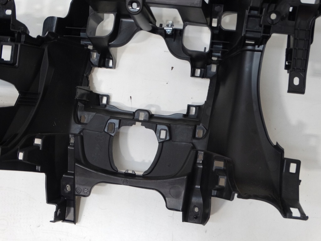 фото №10, Панель приладів приладова панель приладів нижня toyota aygo lift 1.0vvt-i 72km