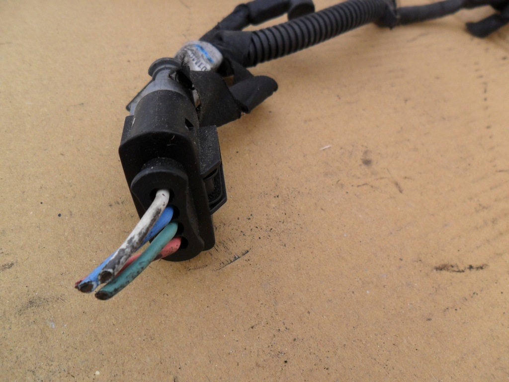 фото №8, Citroen c4 i 04 - жгут свеча накаливания