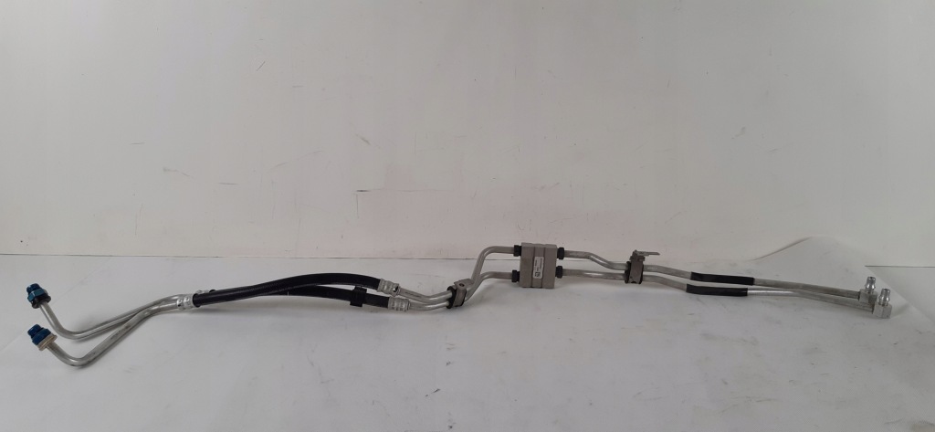 фото №1, Jeep grand cherokee wl 2.0 t шланг радиатора масла 68379509aa