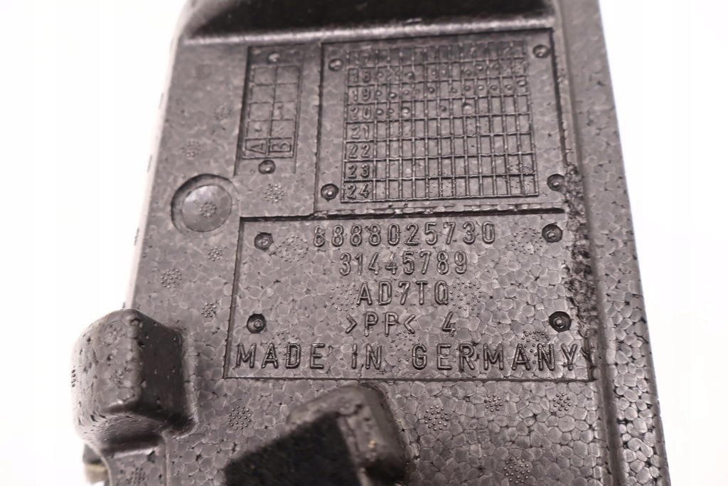 фото №7, Volvo xc40 вкладыш багажника пенополистирол инструменты 31445789