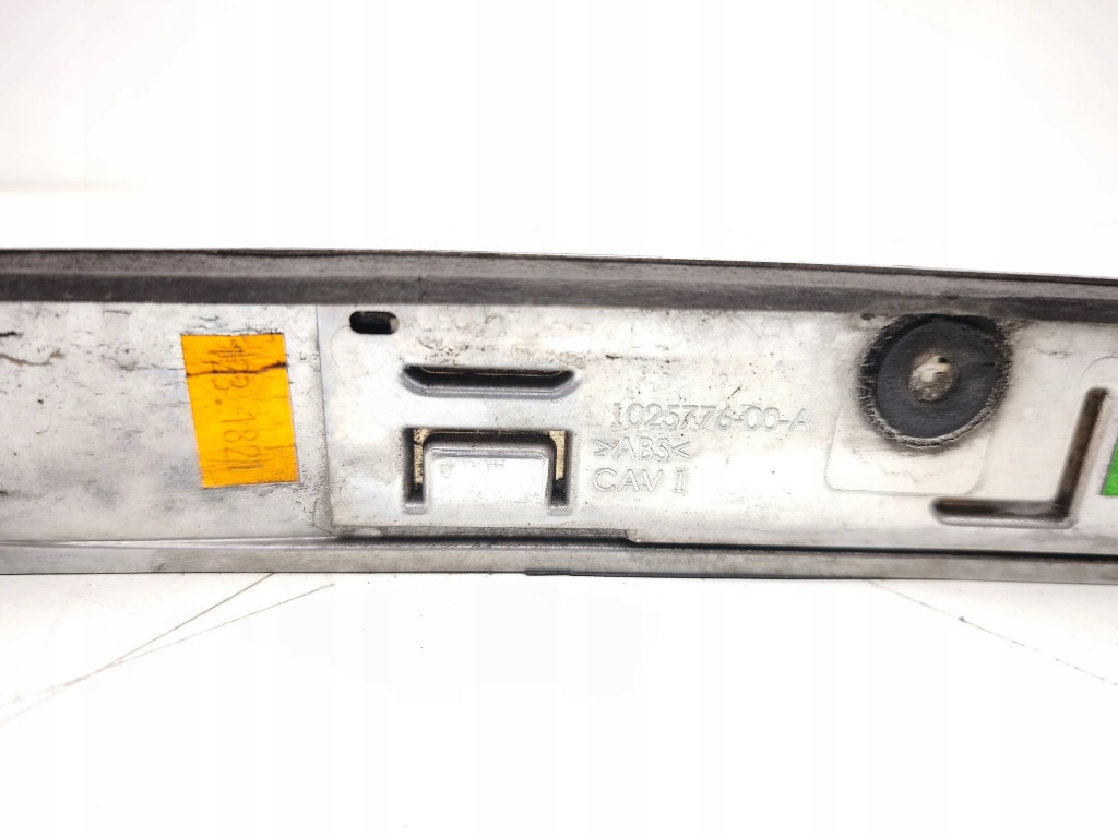 Tesla model s 2015 обивка крышки багажника 102577600a Цена