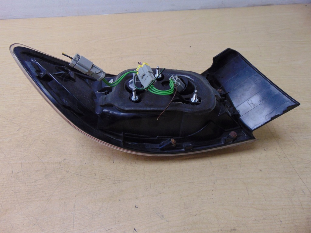 фото №13, Лампа права задня mazda 3 bl hb 5двері 09- europa