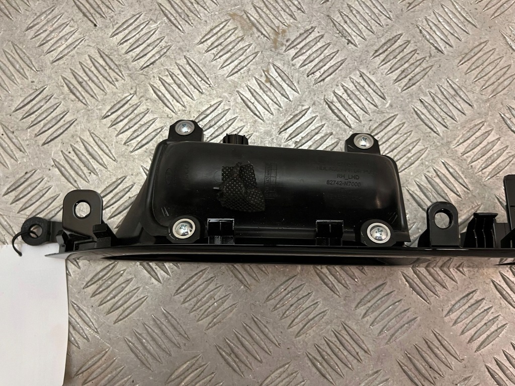 фото №6, Hyundai tucson iv nx4 рамка кнопок відкривання скло двері передніх