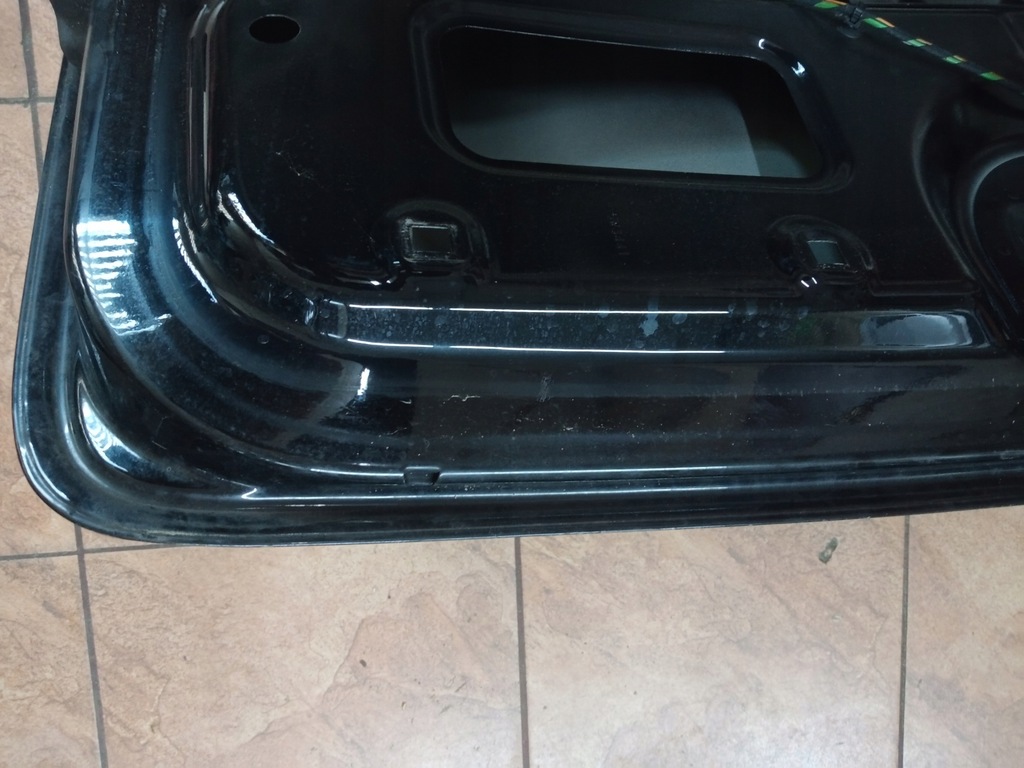 фото №8, Volvo v50 05' крышка багажника багажника задняя kombi