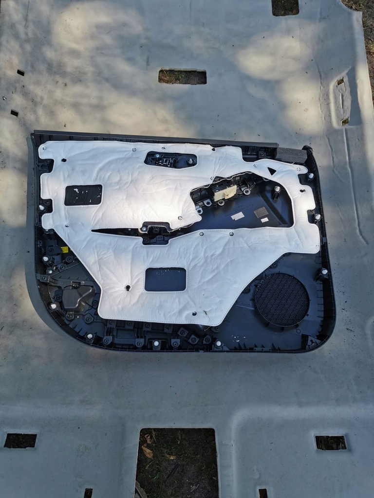 фото №9, Двері оббивка задня перед праве ліва, kia niro ev 2024r.