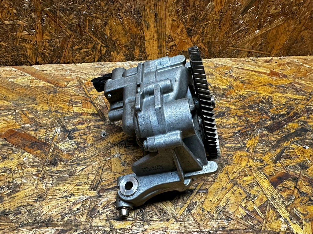 фото №7, Насос масла масляная volvo xc40 1.5t t3 32257092
