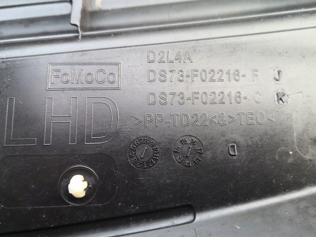 фото №8, Ford оригинальный номер ds73-f02216-fj жабо верхний