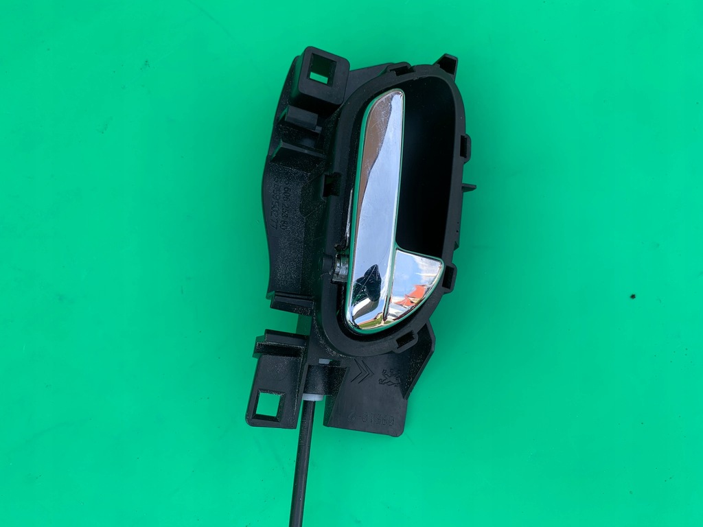 фото №10, Замок дверь правый передний peugeot 308 i t7 07- eu