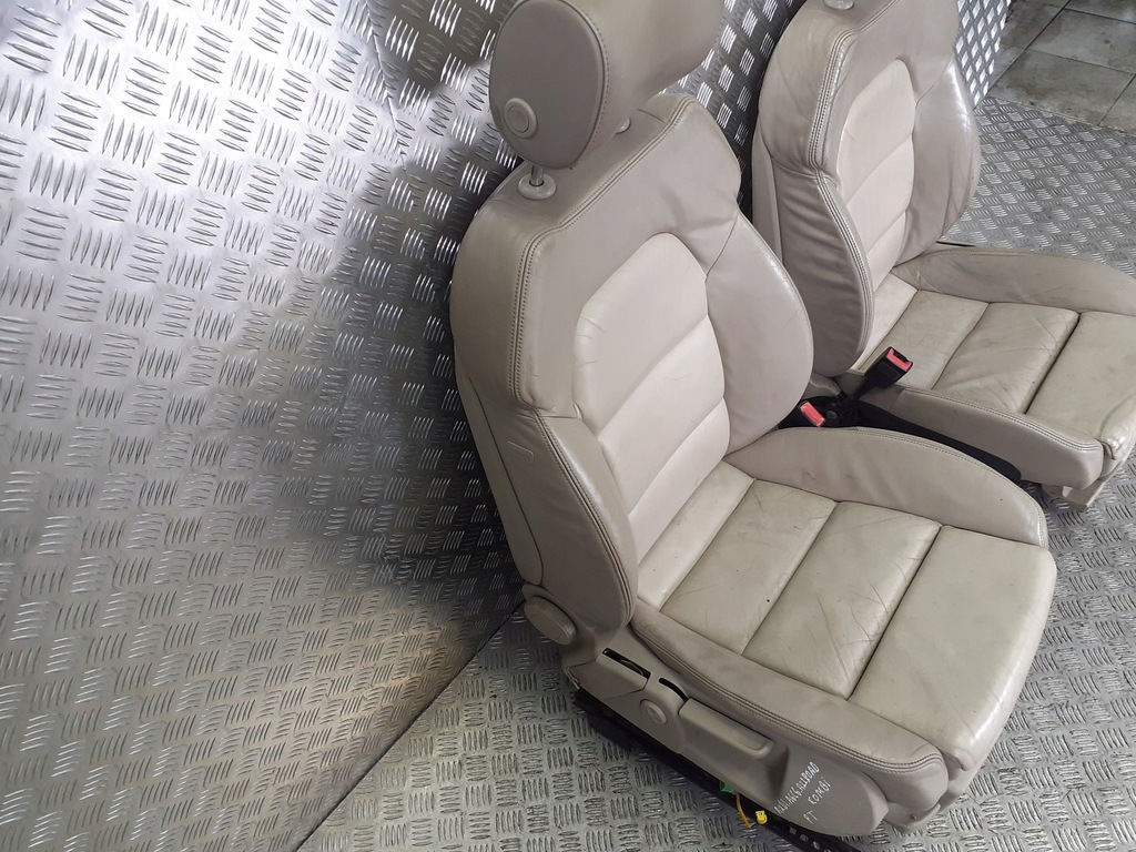 фото №11, Сидіння заднє сидіння комплект+ обшивки з шторками audi a6 c6 allroad 3.0 tdi