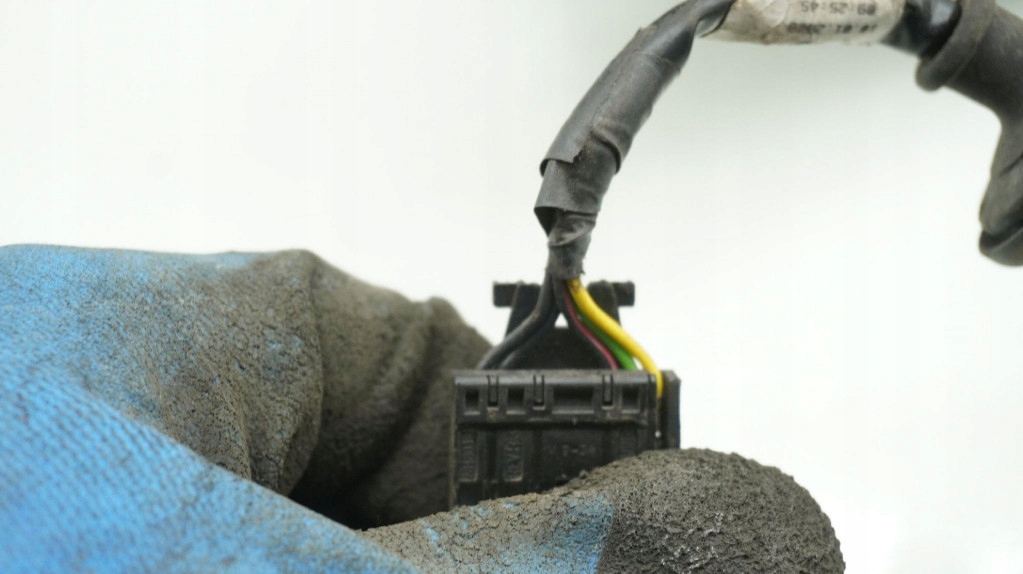 фото №6, Дзеркало праве opel zafira b 5 pin z163