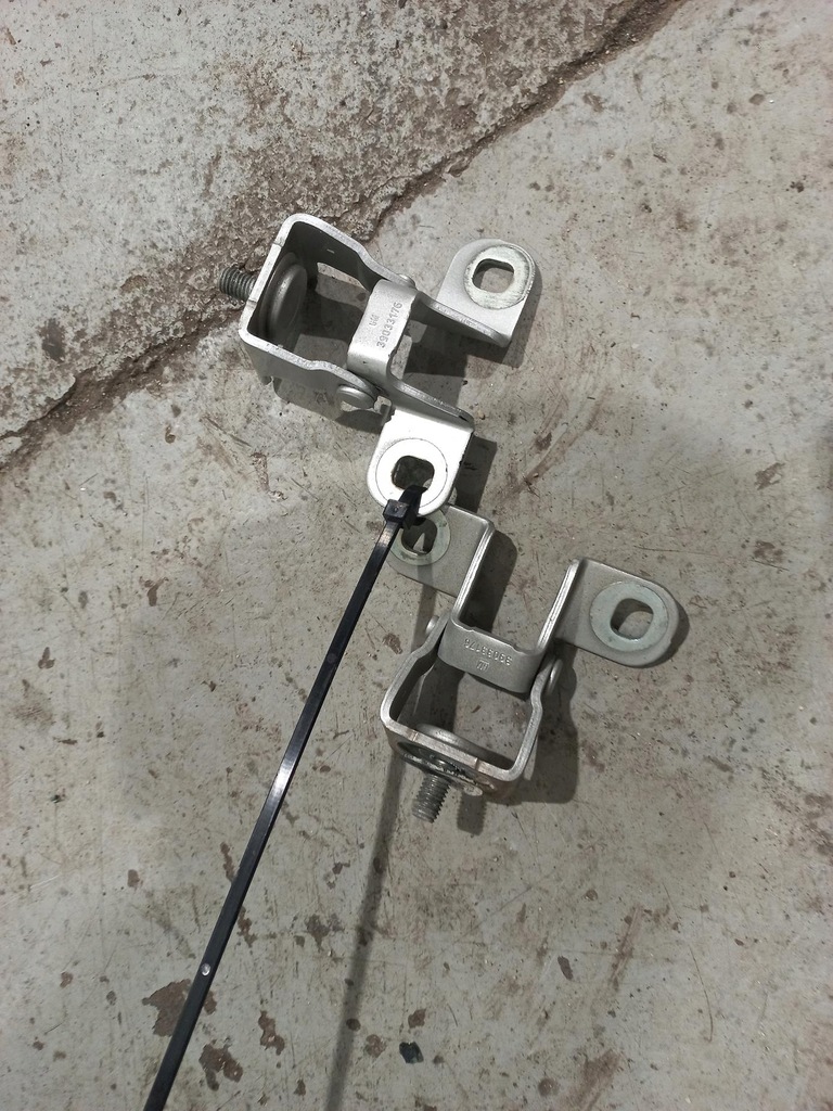 фото №1, Петли крышки багажника opel astra k v