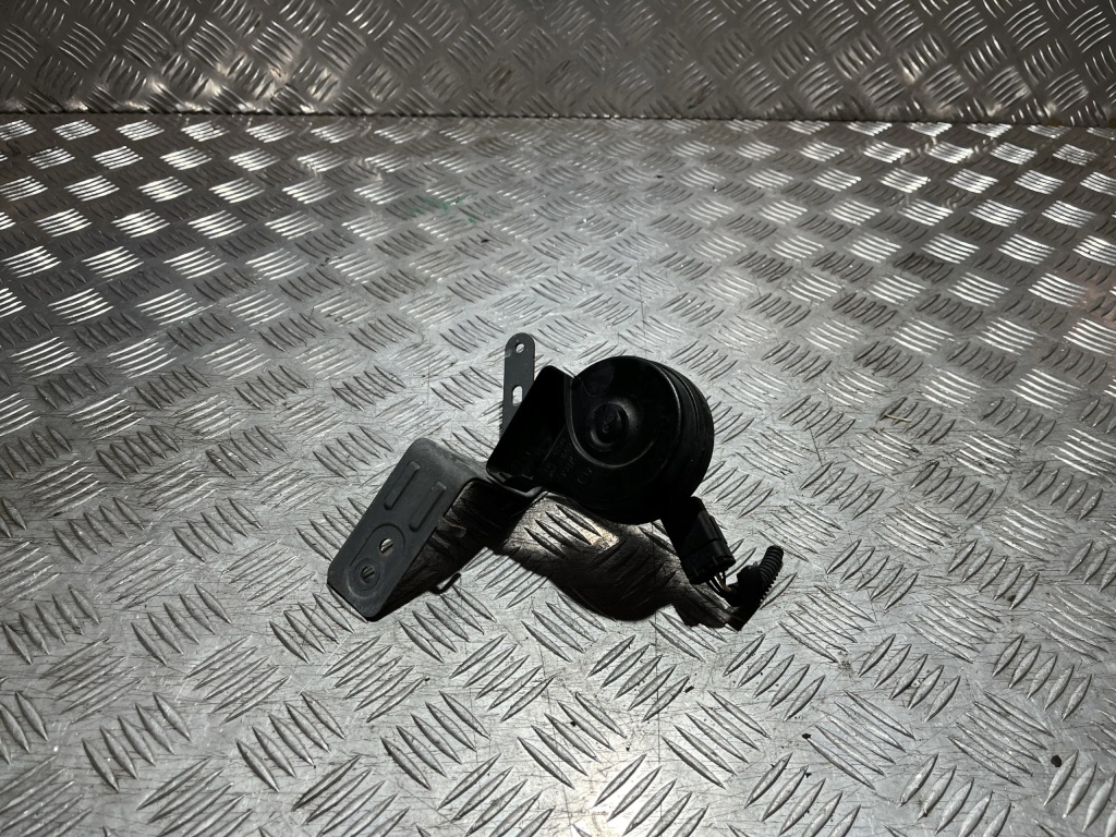 Купити Renault captur 2 сигнал звуковий клаксон 19-24 рік