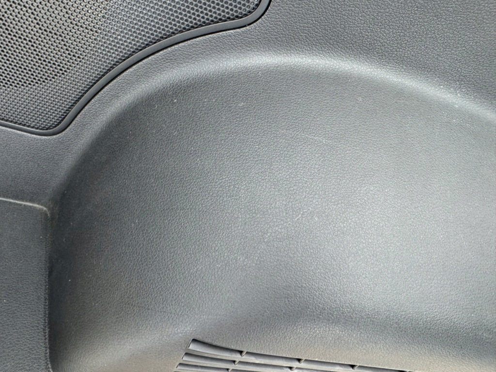 Hyundai santa fe iv 4 18-21r обшивка багажника левый 85730-s1400 Оригинал