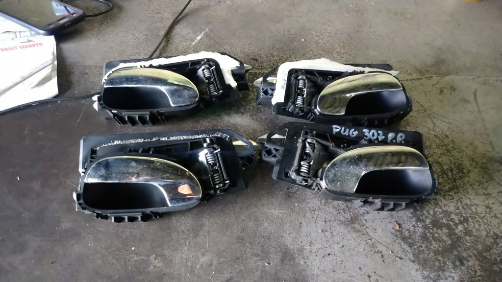 фото №1, Peugeot 307 - ручка внутренняя правая левая