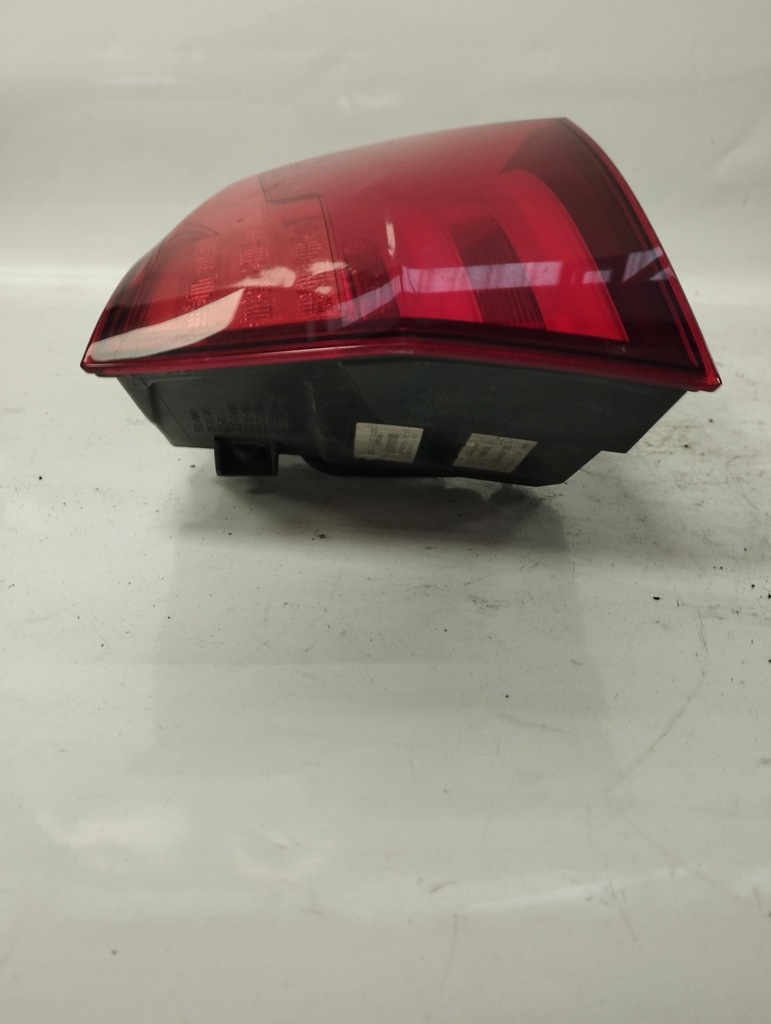 фото №10, Bmw f11 лампа правый задняя w крыло 7203234