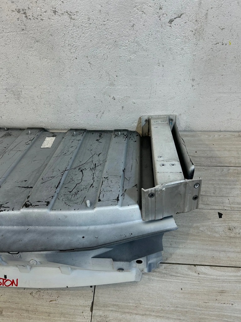 фото №6, Aston martin vantage балка задняя зона zgniotku задние