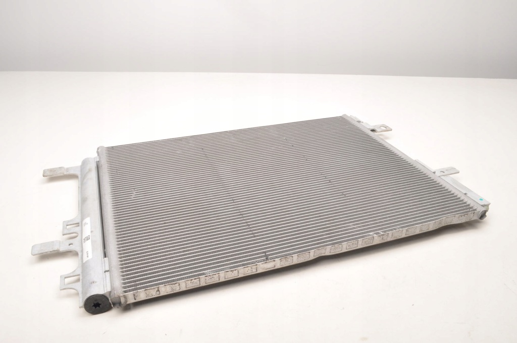 Peugeot rifter рестайлінг  радіатор кондиціонера 9838258780 Зі Шроту