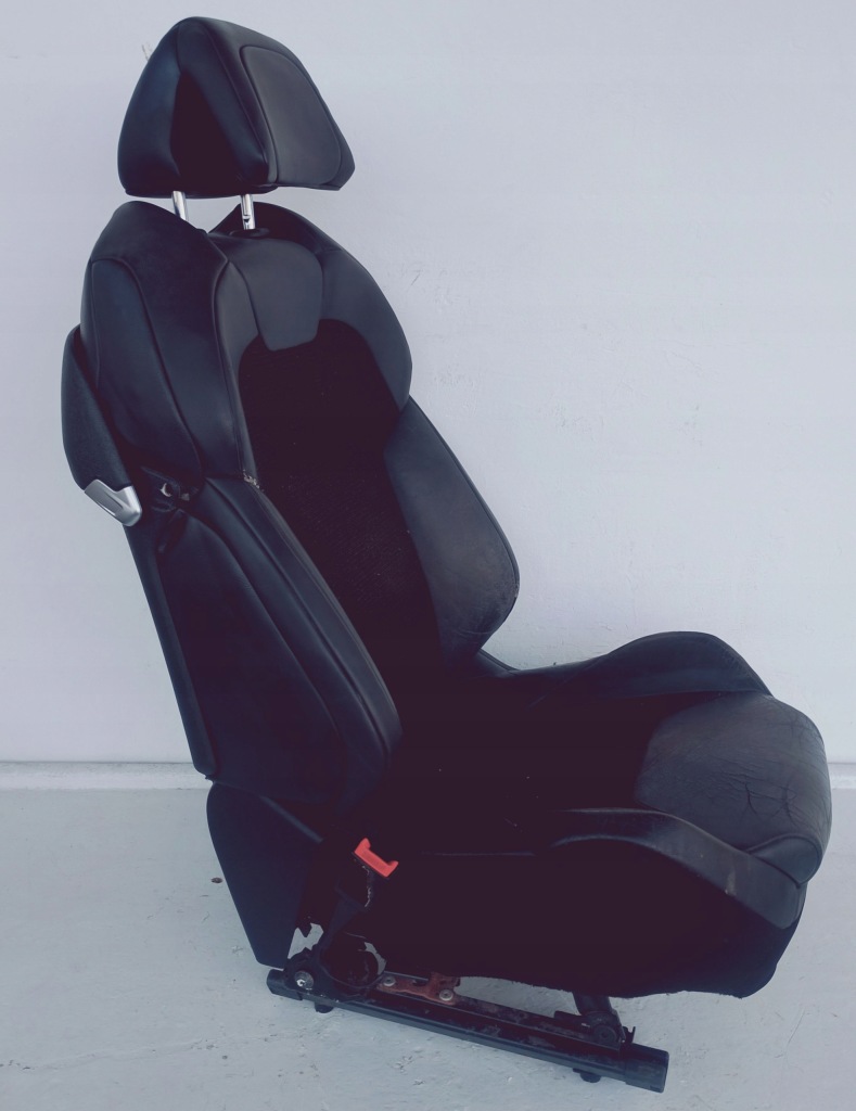 Сиденье левое  перед черная полукожа подогрев массаж citroen c5 3 x7 европа Цена