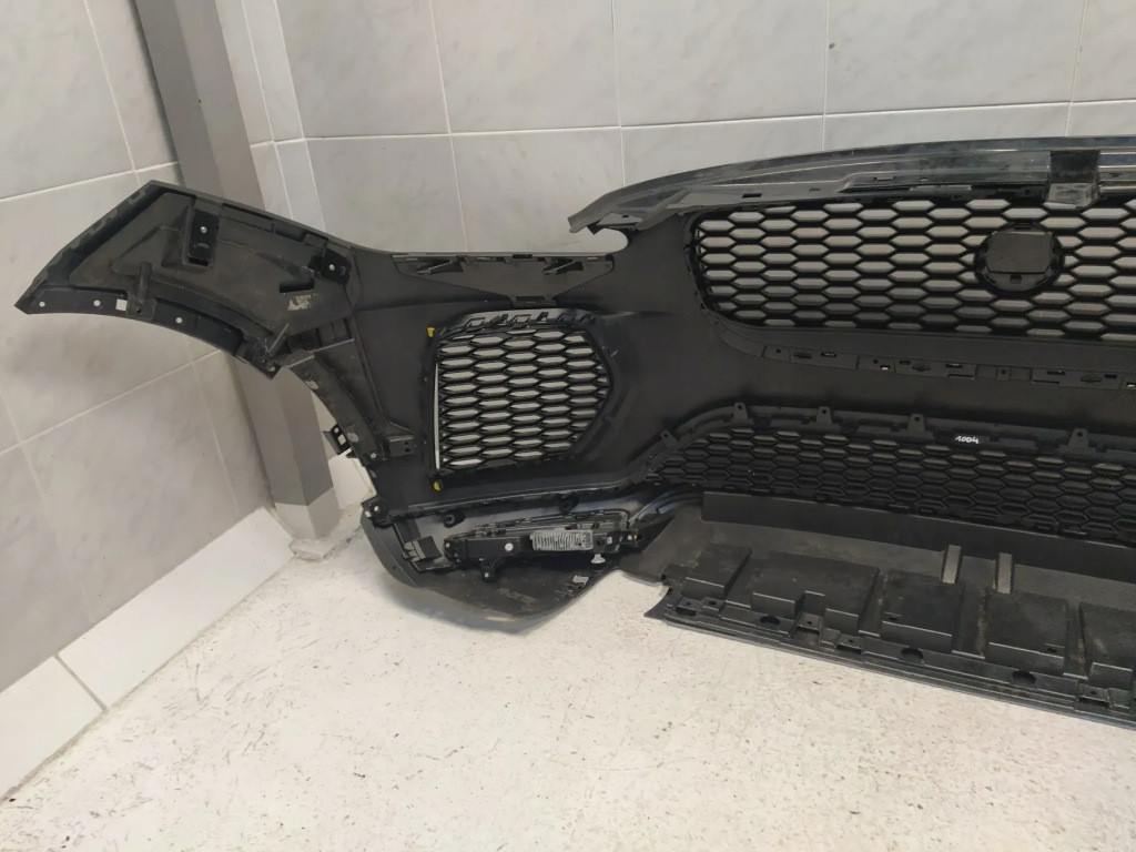 фото №11, Jaguar e-pace x540 r dynamic бампер перед радар решітка радіатора протитуманні фари значок