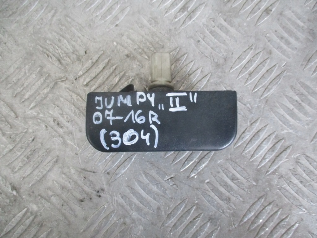 фото №9, Освещение номерного знака регистрационный citroen jumpy ii 07-16 r.