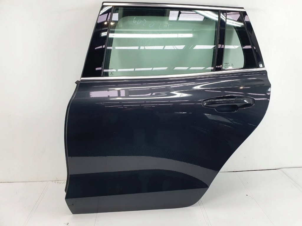 Купить Дверь задняя задние левая полный volvo v60 ii 492-46