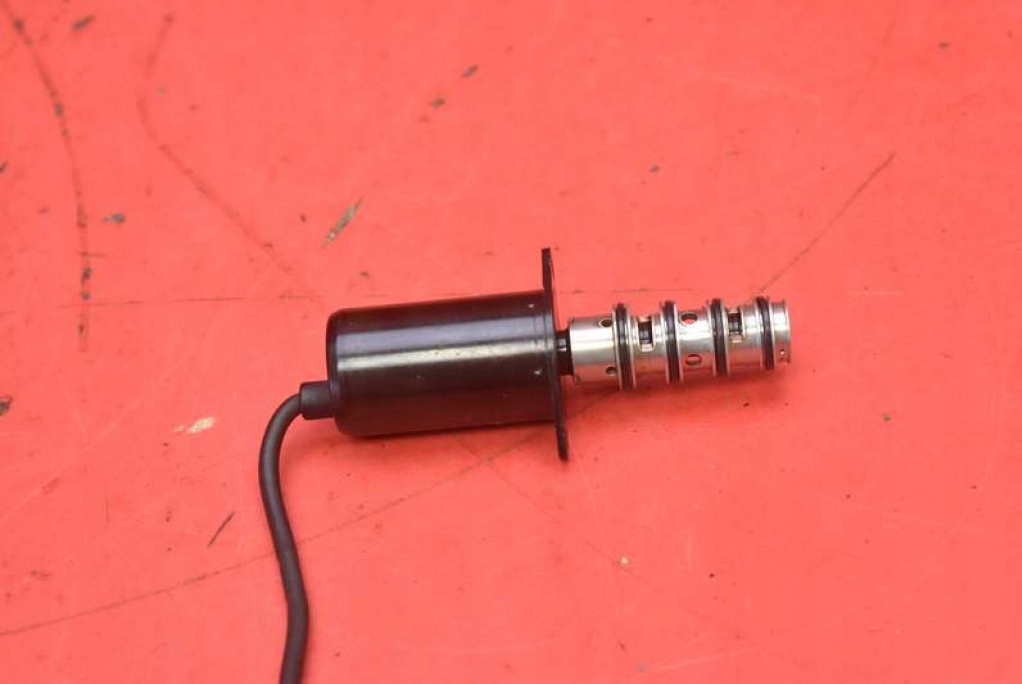 фото №6, Датчик faz розподільного валу beb 22100203 bentley continental gt 1 i 6.0 w12 560 km