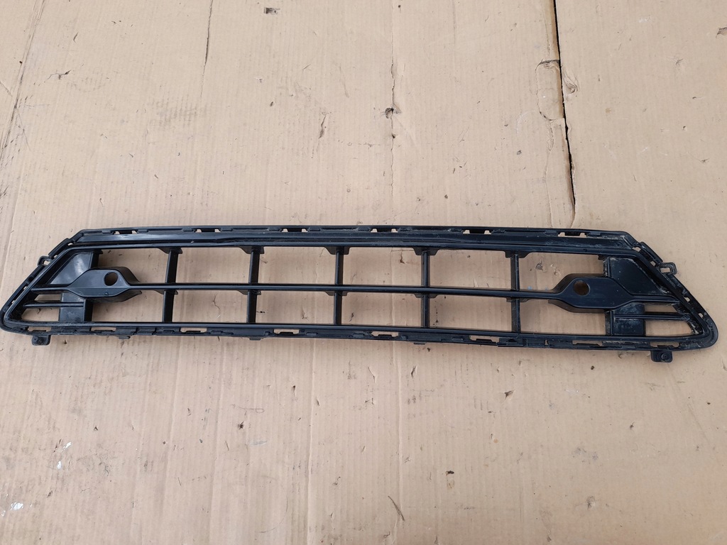 фото №1, Решётка бампера volvo xc60 ii r-design