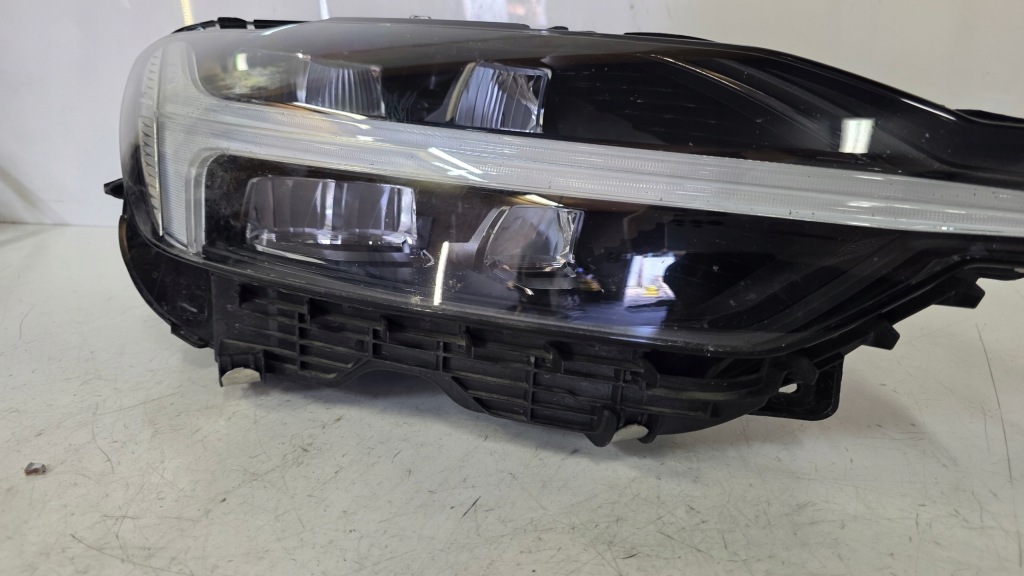 фото №3, Лампа передняя правая volvo xc60 ii фара