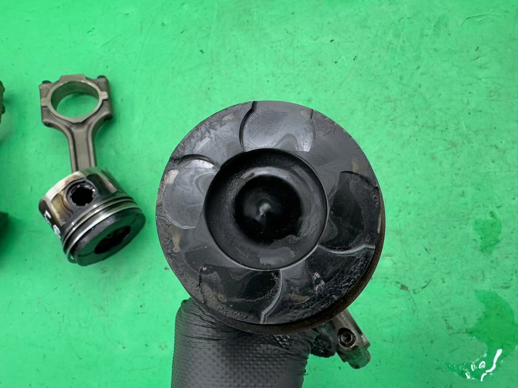 фото №7, Поршень поршни шатун cena za штука fiat bravo ii 1.6 m-jet 07- 198a3000