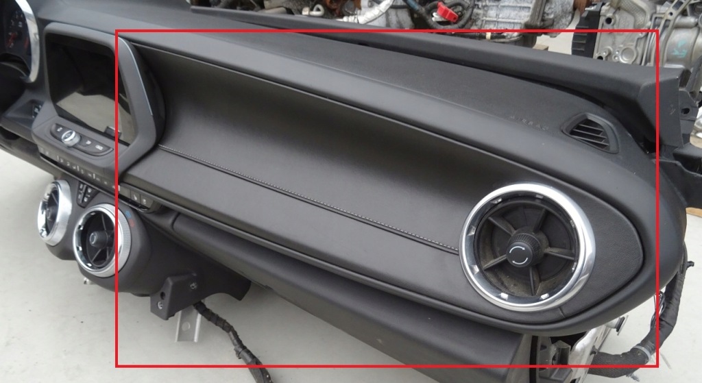 фото №1, 2016 camaro приборная панель консоль панель кожа кожаный