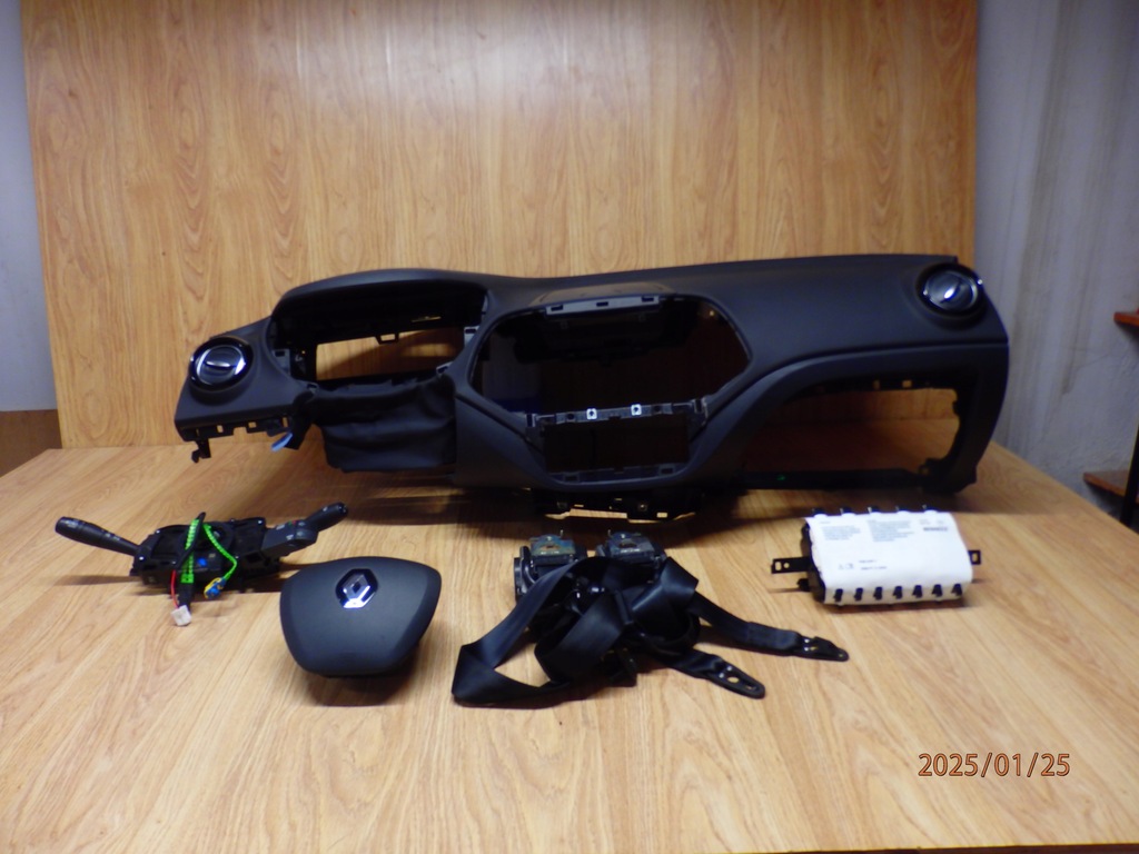 фото №1, Подушка безопасности приборная панель консоль подушки безопасности renault captur lift. оригинал