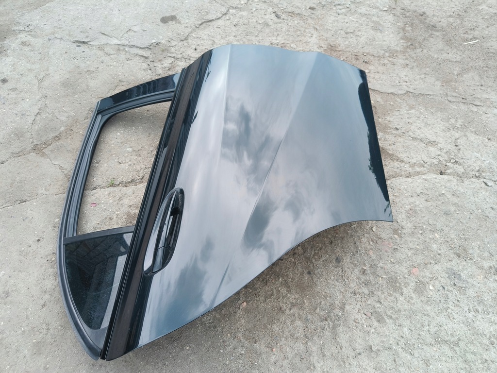 фото №9, Mercedes a klasa w176 дверь правое задние задняя 191