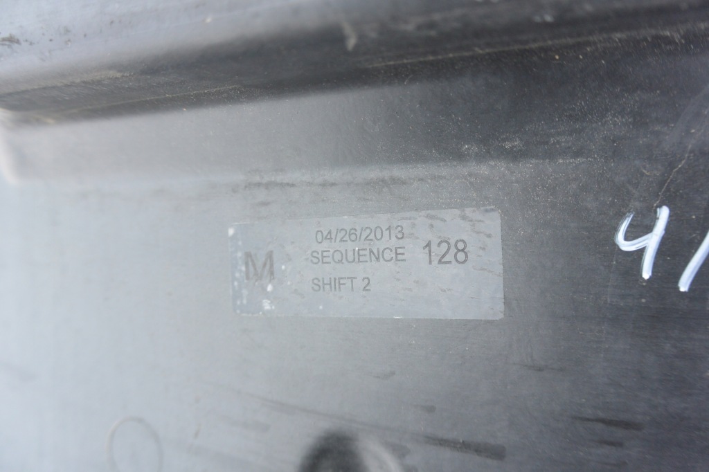 Піддон бардачок контейнер tesla model s Доставка