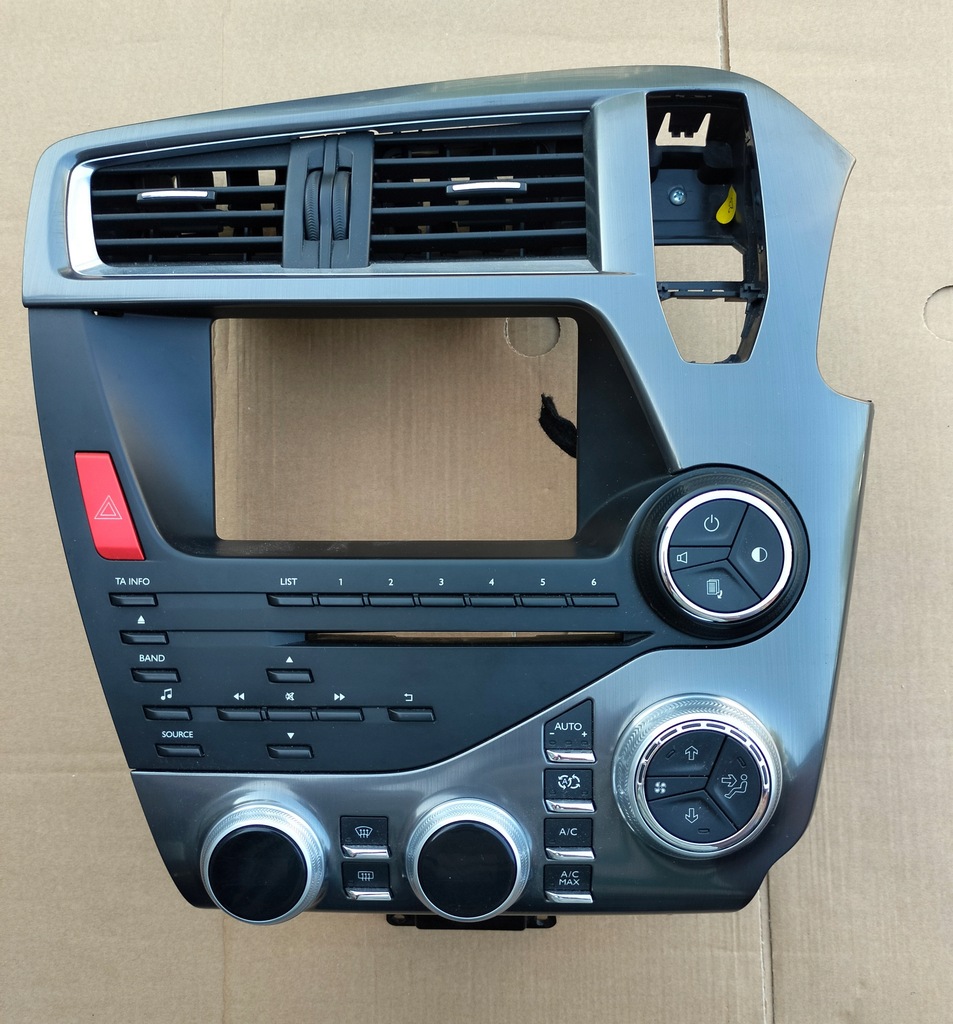 фото №1, Citroen ds5 панель радио обдув кондиционера