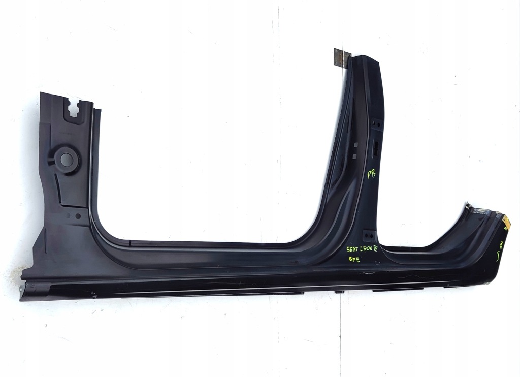 фото №1, Seat leon iv порог левый обшивка левая