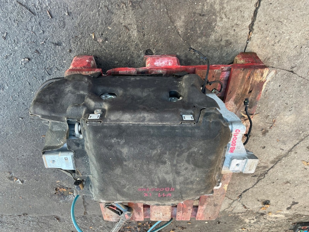 Bmw ix1 x1 u11 двигун привід електричний перед 8477917 676984 8477907 в Україні