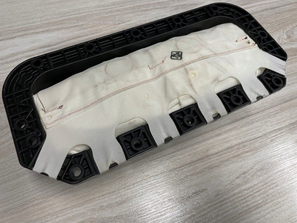 фото №1, Toyota supra ii j29 2019 подушка безпеки подушка пасажира