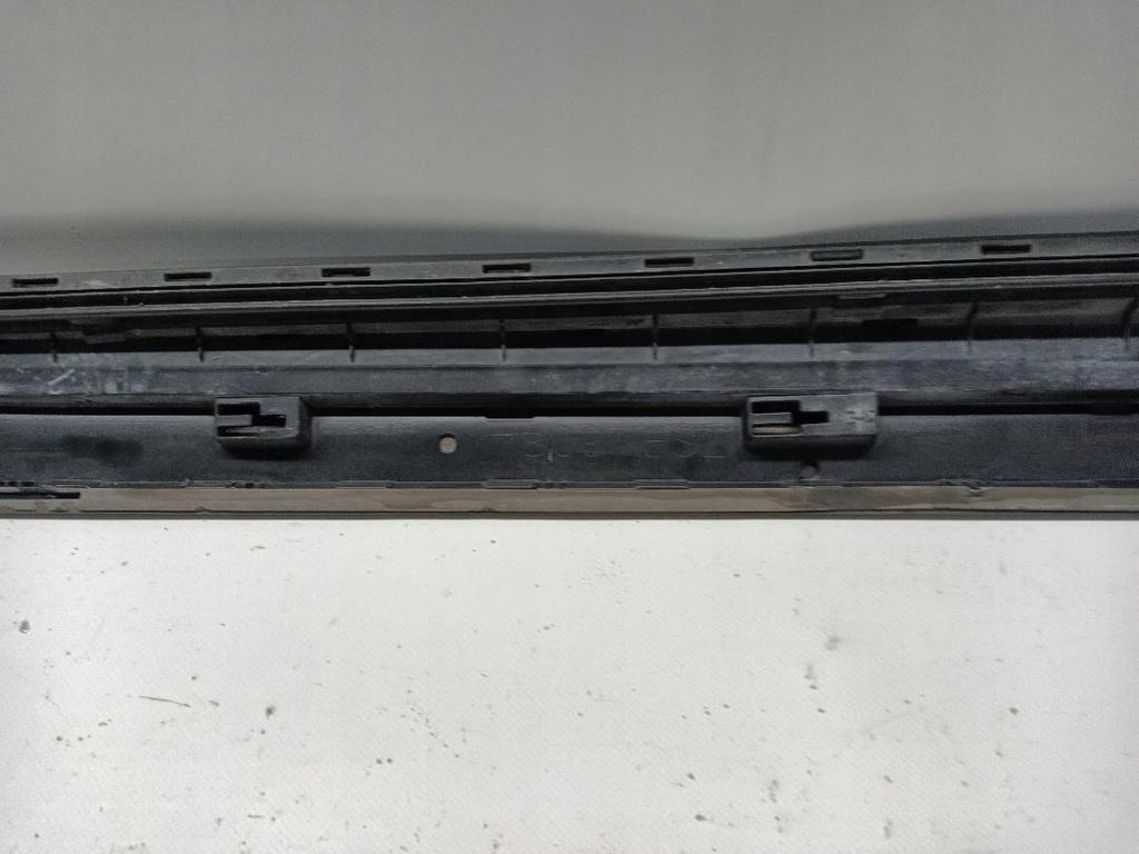 фото №7, Молдинг двері лівий перед передня audi q5 8r0853959