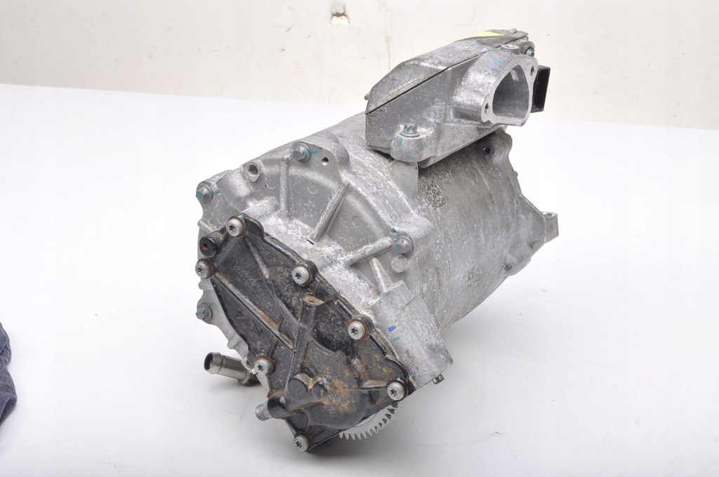 фото №6, Volvo xc40 t5 plug-in hybrid 1.5 двигатель электрический 32257268 2021r