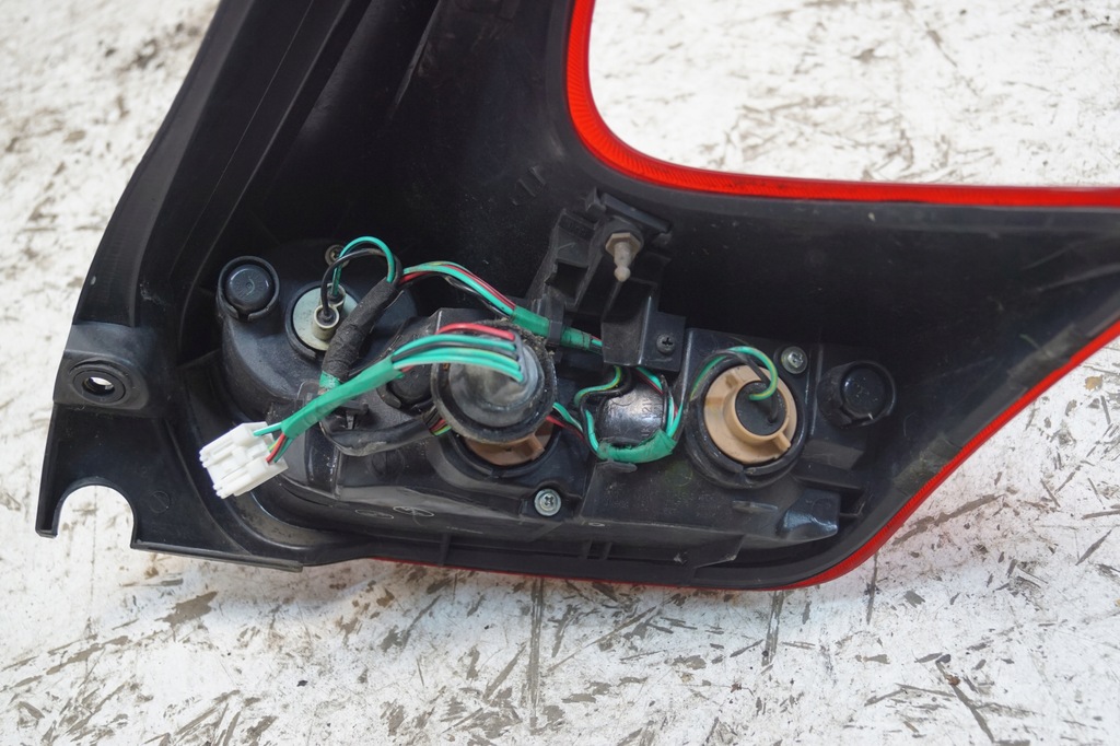 фото №11, Nissan juke лампа ліва задня