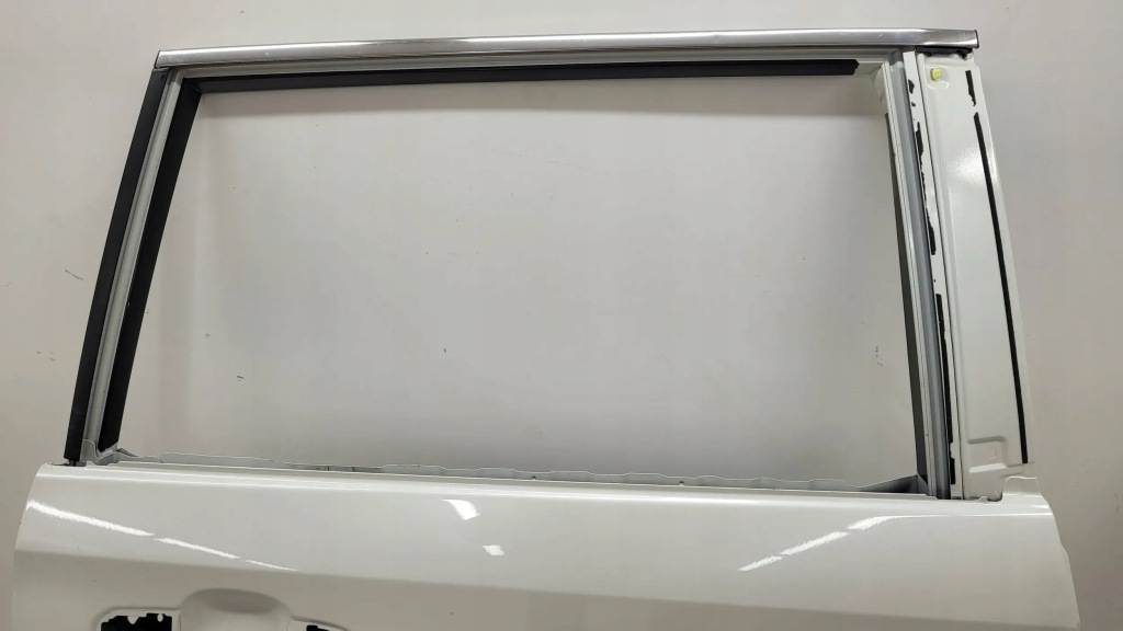 фото №4, Toyota rav4 v 5 18+ дверь задняя задние правое fv