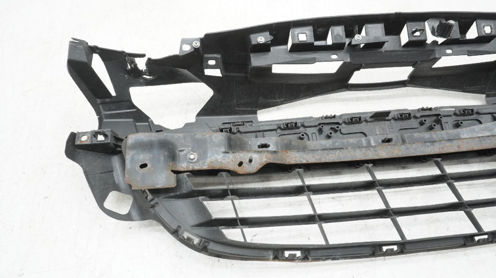 Решётка бампера перед средняя решётка  mazda mx-5 mx5 nd iv с Разборки
