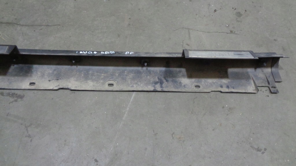 фото №10, Молдинг накладка поріг захист поріг lancia delta 3 iii 2008-2014r. права