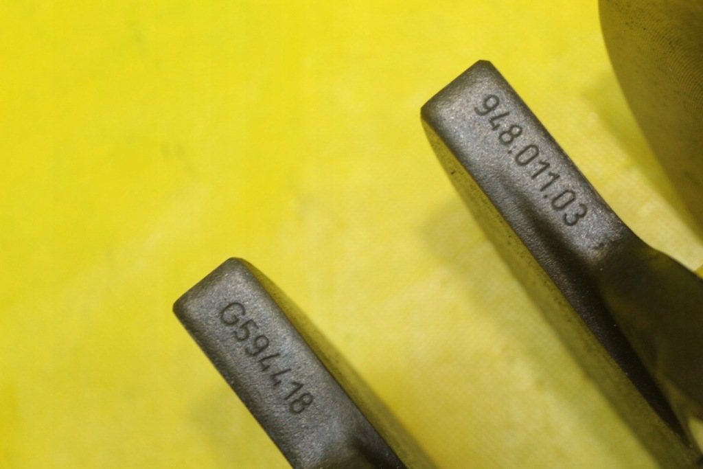 Wał колінчастий porsche cayenne 1 4.5 b 9481012r 94801103 Ціна